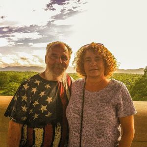 Meet your Posher, Robin